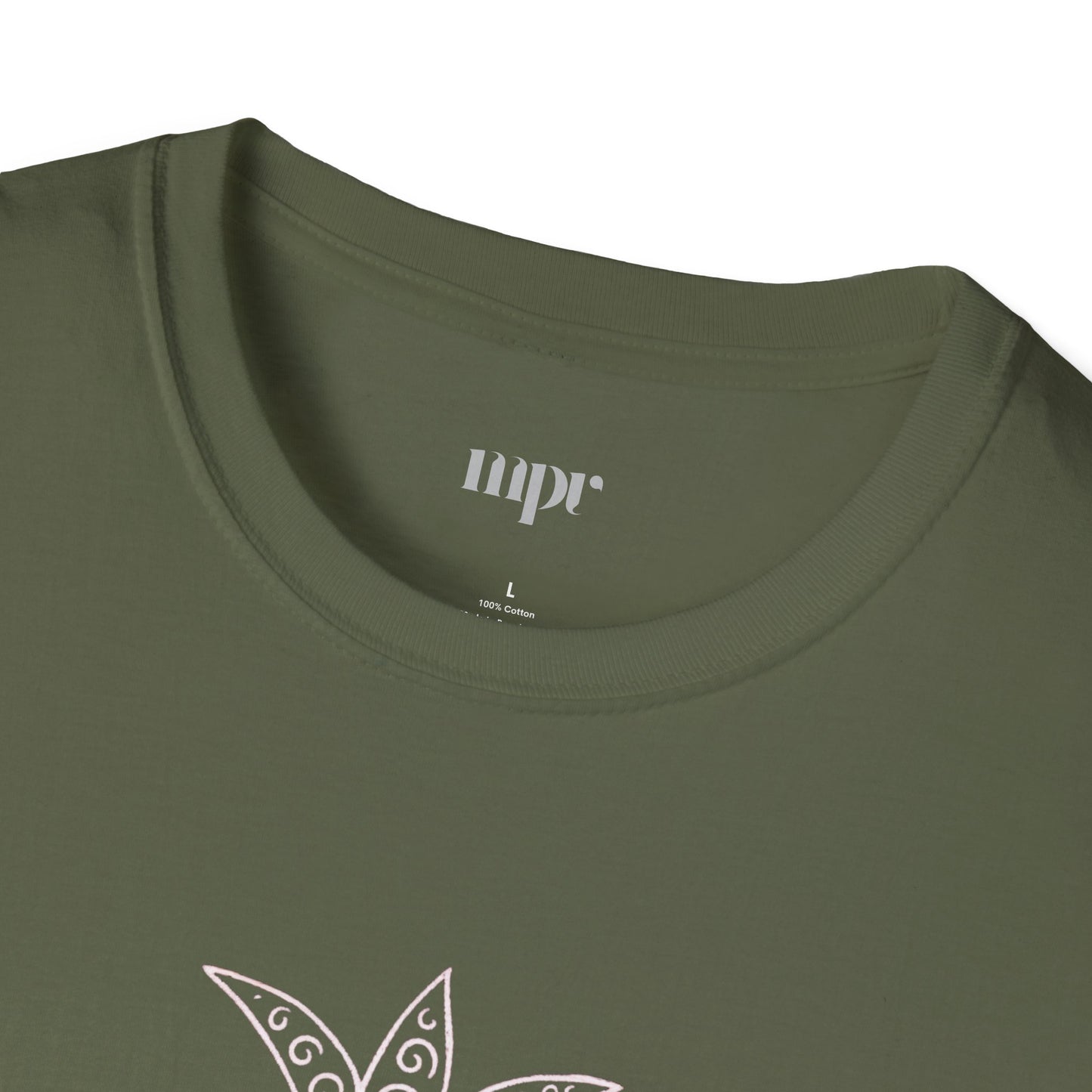 Shab-e Yalda Pomegranate Unisex T-Shirt