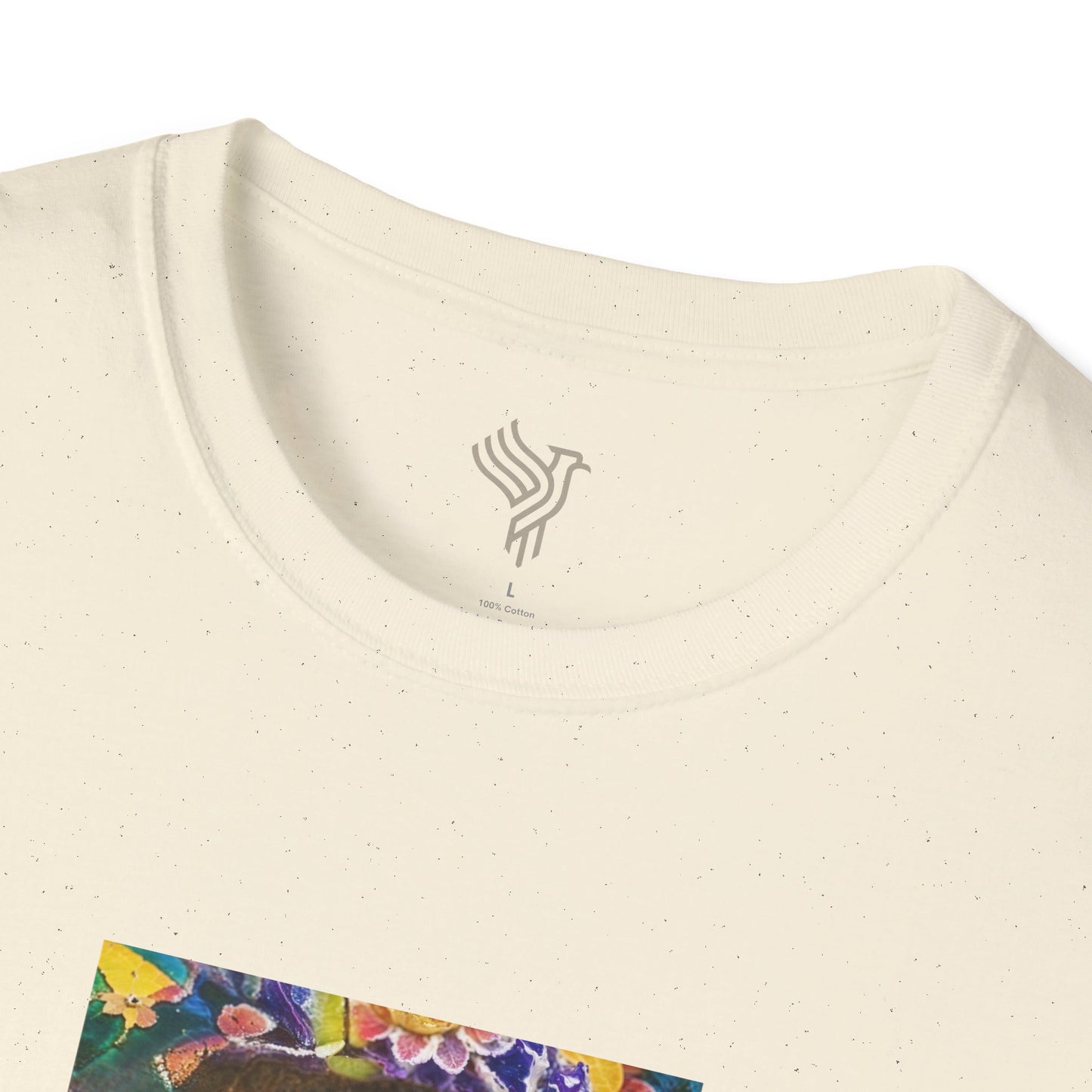 Dokhtar Irooni Unisex T-Shirt
